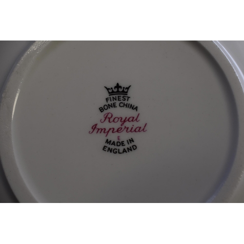 311 - A Thirty Piece Royal Imperial Dinner Service