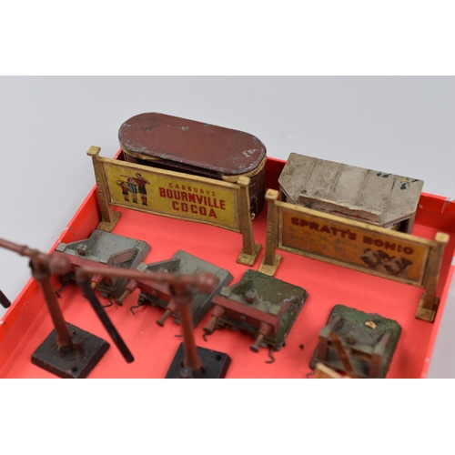 144 - Selection of Vintage Hornby Model Railway Accessories including Phone box, Advertising Signs, Kiosk ... 