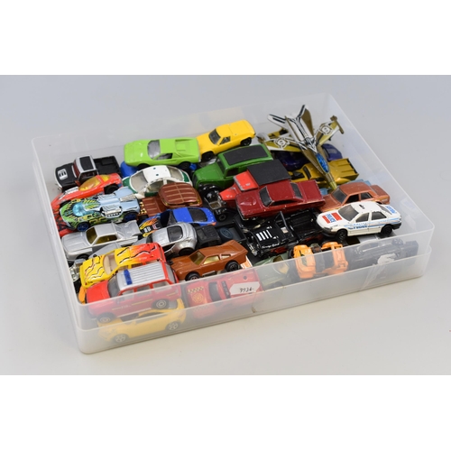 414 - Mixed Lot of Pre-Owned Di-Cast Cars and a plane to include Hot Wheels and others