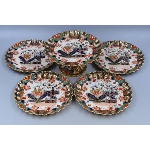 255 - A Set of Four Copeland Spode Imari Plates, With Matching Cake Stand