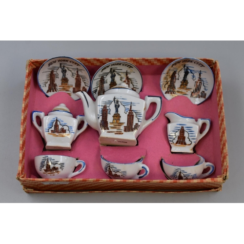 260 - Grade A JISZ-5001 B540/NY Mid Century Miniature Tea set depicting New York