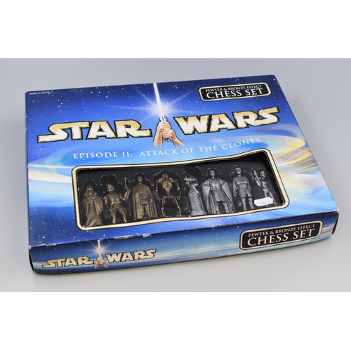 512 - Star Wars Episode II Attack of the Clones Pewter & Bronze Effect Chess Set, Appears Un-used