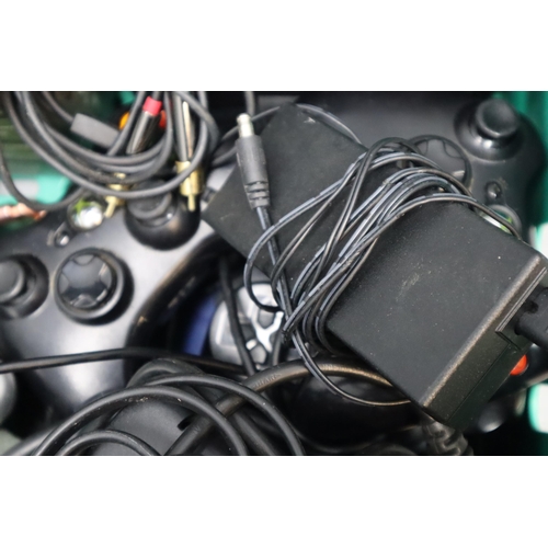 719 - A Selection of Gaming Accessories and Xbox One Games. Includes Watchdogs 2, Xbox Controllers, VR Hea... 