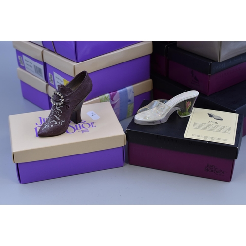 720 - A Selection of Sixteen Boxed 'Just The Right Shoe Club' Collectable Miniature Shoes