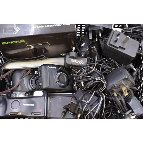 730 - Large selection of electronics items to include ENOVA boxed digital camcorder (working order) 5 came... 