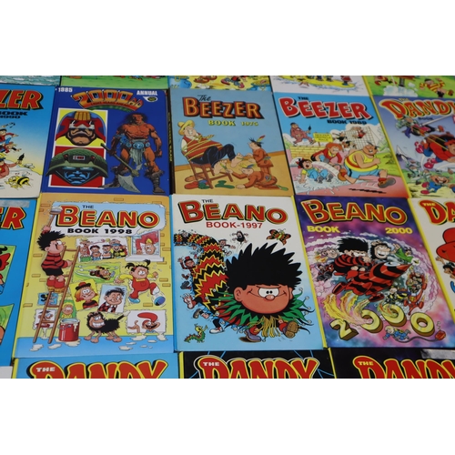 733 - A Large Selection of Vintage Annuals To Include Dandy, Beano, Topper, And More