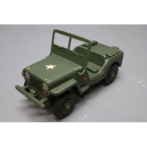 735 - Palitoy Action Man 2nd Edition 1975 Jeep Complete with Original Box (20