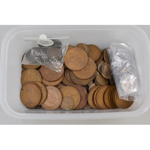 110 - Selection of George V, George VI, and Elizabeth II Copper Coinage (822 grams)