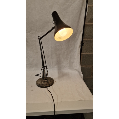 267 - Vintage Anglepoise Lighting Company Ltd Anglepoise Lamp in Working Order.