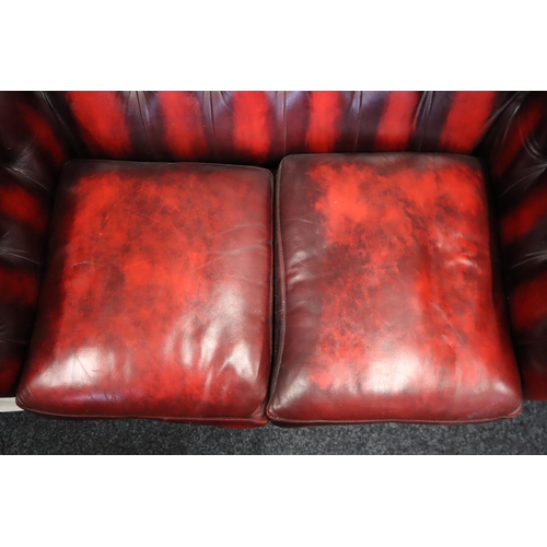 621 - Very Nice Quality Vintage Two Seater Leather Chesterfield Button Back Settee in Ox Blood approx 55