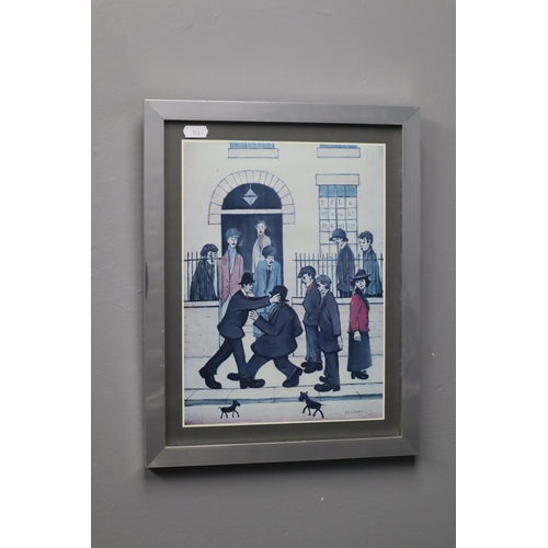 334 - A Framed and Glazed L.S Lowry Print Titled ‘A Fight’, Approx 15.5”x12”