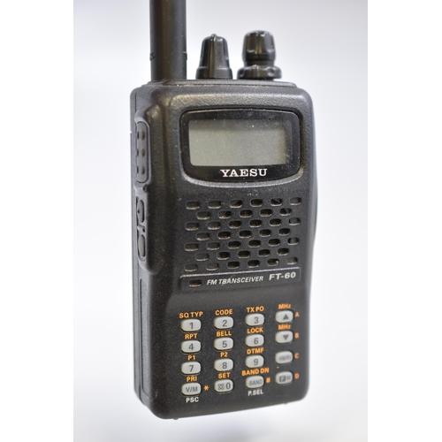 353 - Yaesu FT-60 Standard 144/430MHz FM Dual Band Handy Transceiver