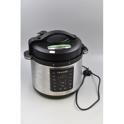 488 - Crock-Pot Digital Slow Cooker (Powers On When Tested)