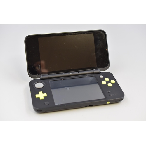 369 - Nintendo 2DS XL (As Found, Untested)