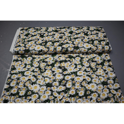 519 - Approx 7mtrs of Daisy Patterned Quality Material