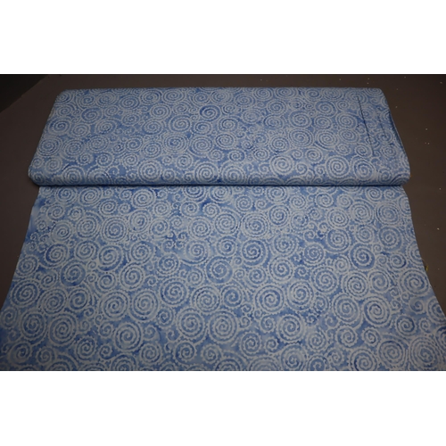 524 - Approx 7mtrs of Blue and White Swirl Patterned Quality Material