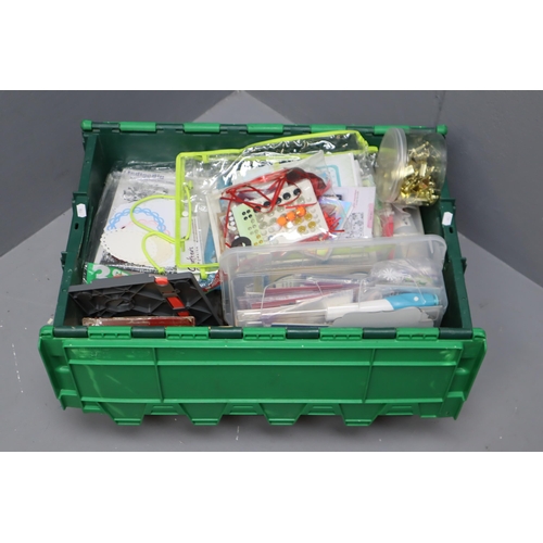 402 - CRAFTS - Huge Selection of Crafting items. Includes Punch Board, Various Card items and Decorations ... 