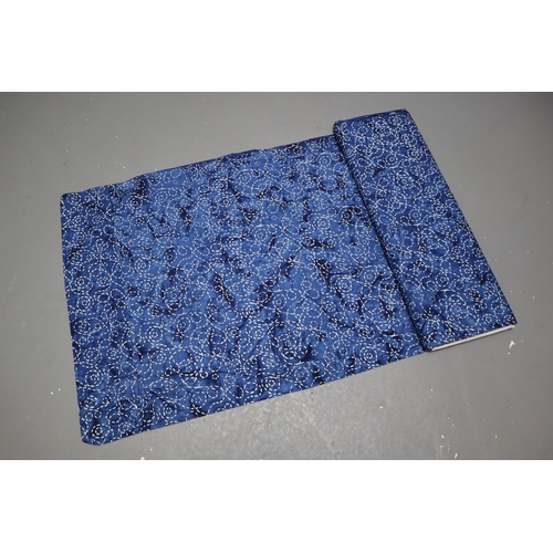 527 - Approx 6mtrs of Blue and White Stitch Patterned Quality Material