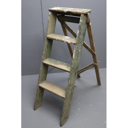 700 - Vintage Set of Wooden Four Rung Step ladders