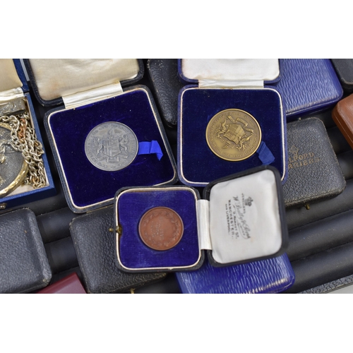 429 - Large Collection of Vintage Medals in Boxes. Includes 1931 RAF Sealand, 1925 Athletic Sports Meeting... 