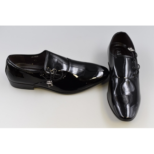 539 - Brand New Pair of Mens Black shoes size 11 uk