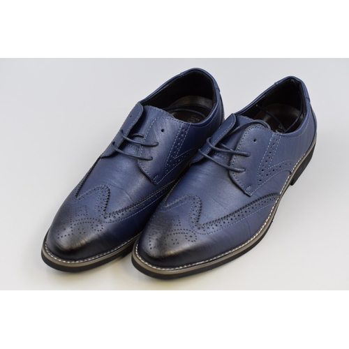 541 - Brand New Pair of Mens Blue shoes size 5.5 uk