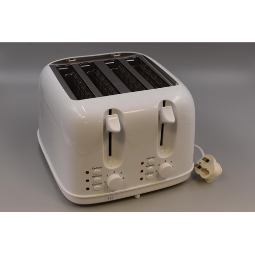 554 - Unused Four Slice White Toaster in Original Box