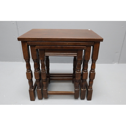 570 - Nest of 3 Oak Side Table's (19