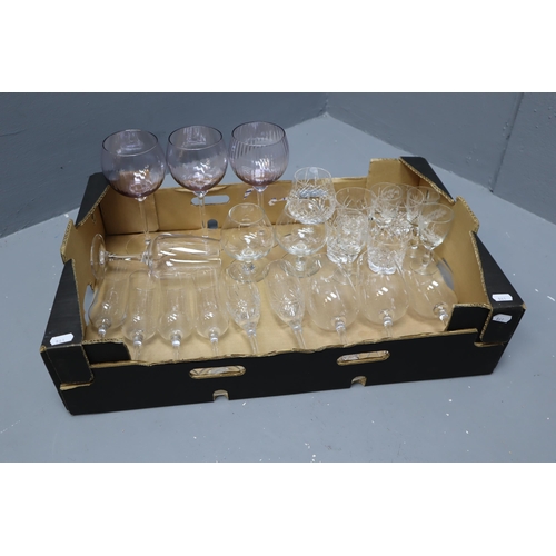 880 - Selection of Quality Glassware including Edinburgh Crystal, Champagne, Whisky, Brandy and More