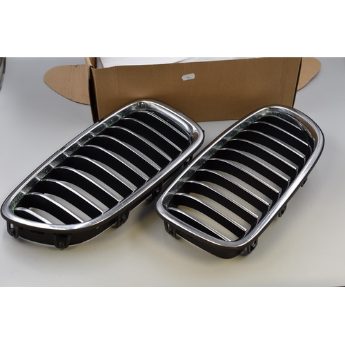 750 - Pair of BMW 5 Series Front Grill