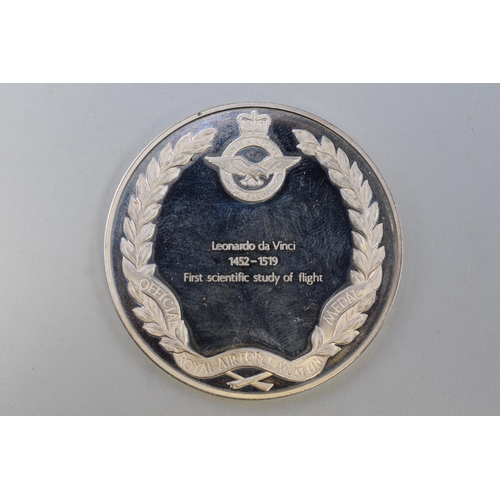 121 - A Hallmarked London John Pinches Silver Leonardo Da Vinci Medallion (Approx 41g)