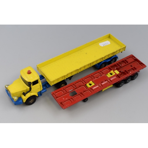 153 - Vintage Corgi Major 1164 Berliet Articulated Truck plus a Majorette Container Flatbed Trailer