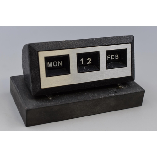 187 - A Retro Perpetual Desk Calendar, On Slate Base