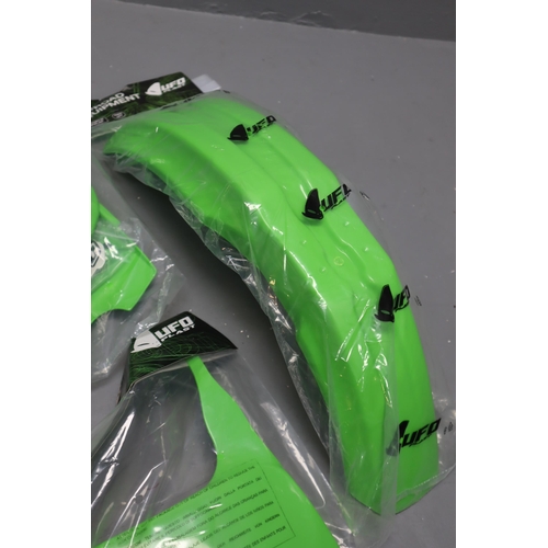 337 - Set of Brand New Kawasaki KX85 Motocross Bike Plastics to include Mudgaurd's, Side Panels and Number... 