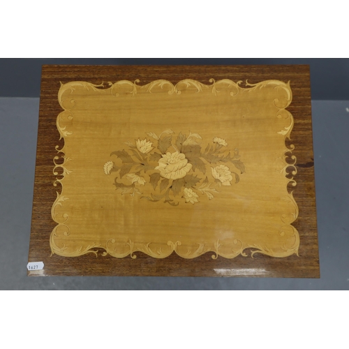 589 - Vintage Sorrento Style Musical Table with Marquetry Floral Design. With Key, working (20