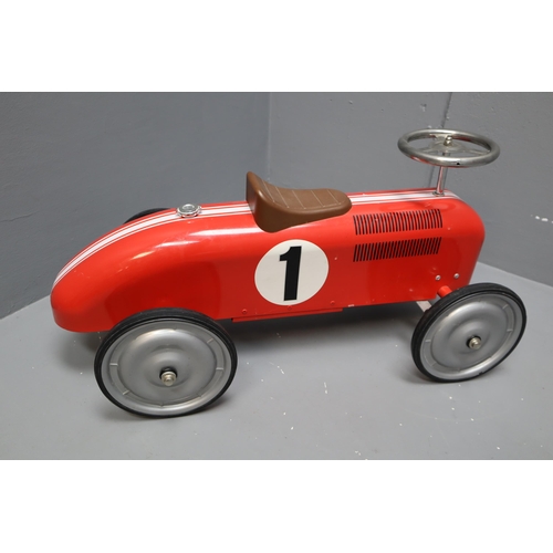 625 - A Ride On Vintage Race Car Child's Toy, Approx 30