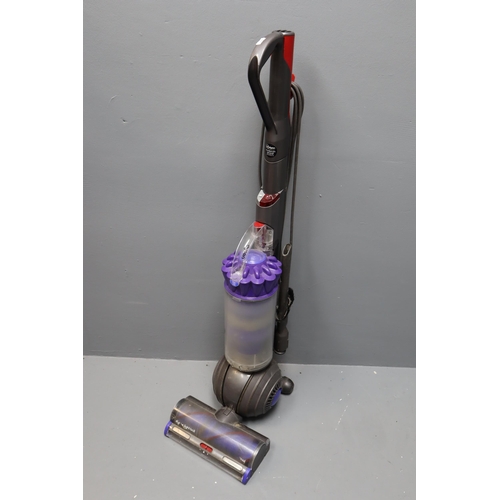 651 - Dyson Light Ball Multi-Floor Vacuum Cleaner (Powers On When Tested)