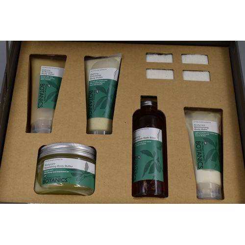 522 - Botanics Box of Treats Pamper Gift Set