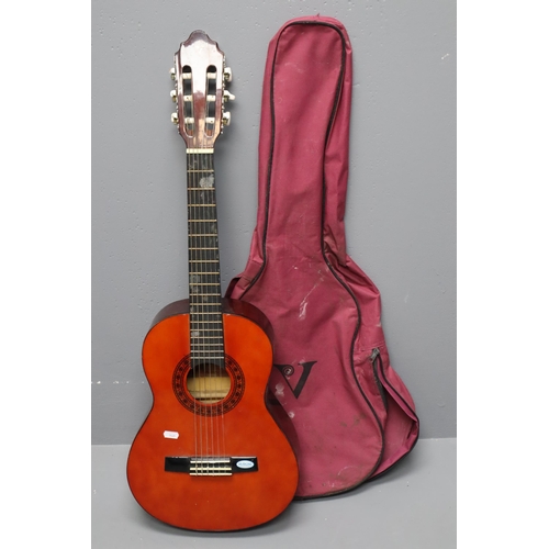 661 - Valencia 3/4 Classical Acoustic Guitar with Storage Bag