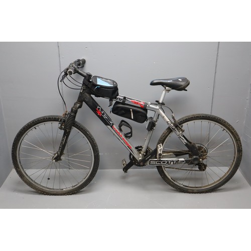 670 - Scott Voltage 24 speed Mountain Bike.