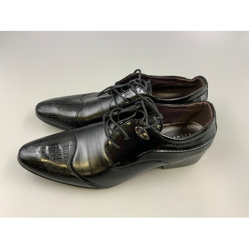 727B - Pair of New Men's Black Oxford Dress Shoes (Size 45)