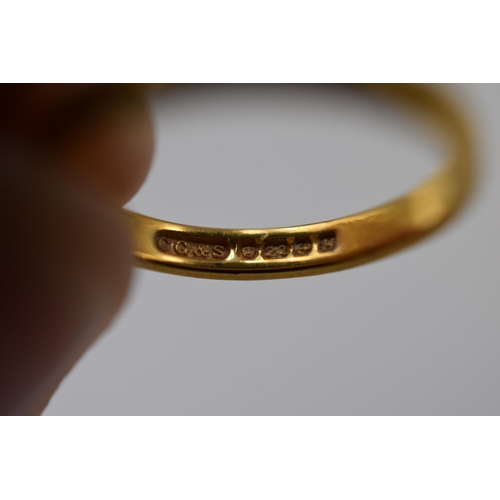 10 - A Hallmarked 22ct Gold Band Ring, Size 3.11g. Size L