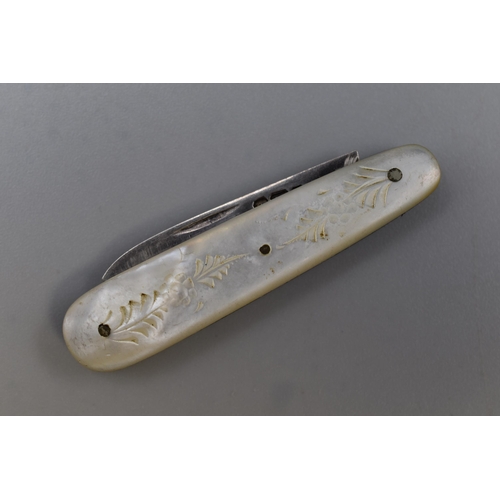 34 - Vintage Sterling Silver Stamped Mother Of Pearl Handled Pocket Fruit Knife