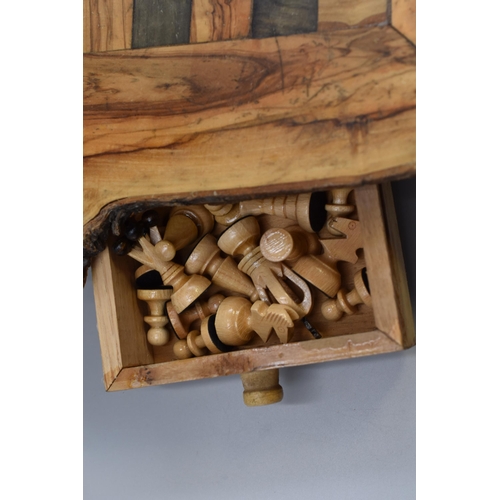 383 - A Complete Natural Wood Chess Set, Approx 20