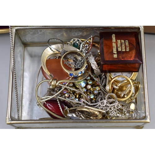 520 - A Selection of Unsorted Jewelry With Three Jewelry Boxes (AF), Includes 925. Silver