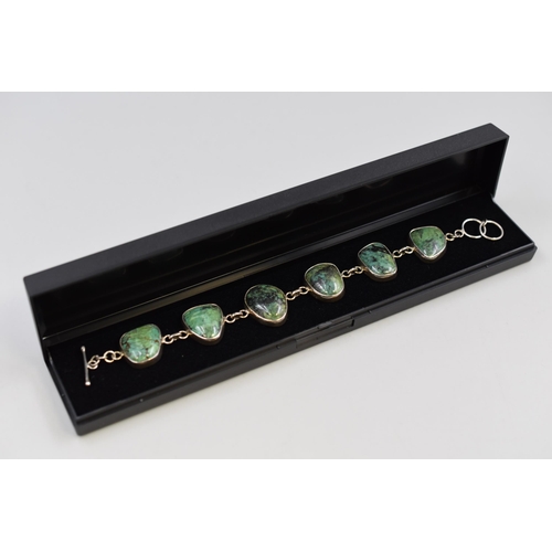 83 - Silver 925 Green Onyx Stoned Bracelet complete with Presentation Box