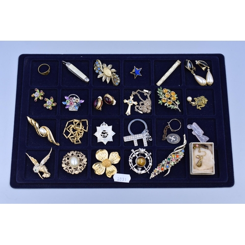 96 - Mixed Tray of Vintage Brooches, Necklaces, Pocket knife, Earrings and more