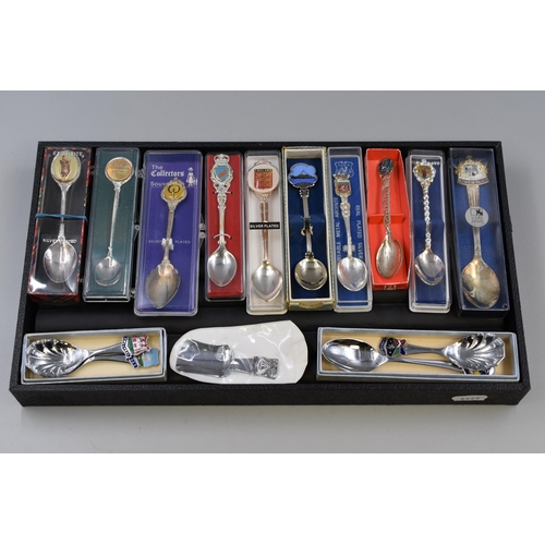 486 - Selection of 15 Silver Plated Collectors Spoons