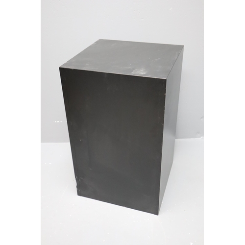 610 - Black Bisley Metal Filing Cabinet A4 2 Drawer Approx 27