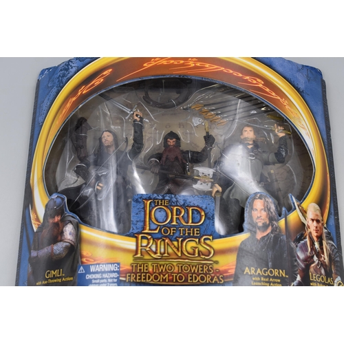 195 - Lord Of The Rings Boxed Unopened Freedom To Edoras and a Saruman Figure